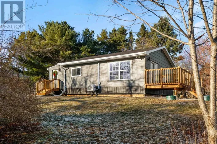 121 Barkhouse Road, Martins Point