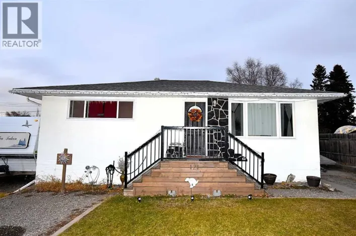 121 Chetamon Drive, Hinton