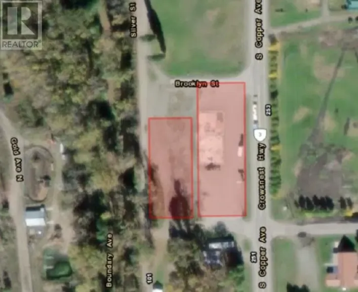 121 COPPER  N Avenue, Greenwood