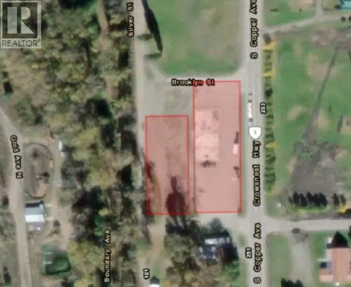 121 COPPER  N Avenue, Greenwood