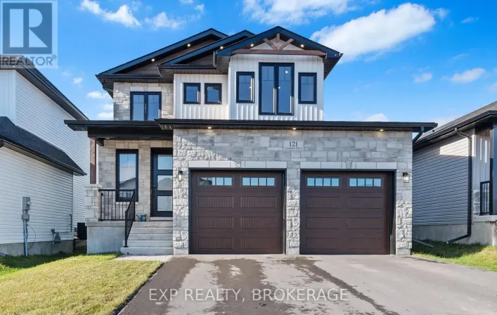 121 CREIGHTON DRIVE, Loyalist