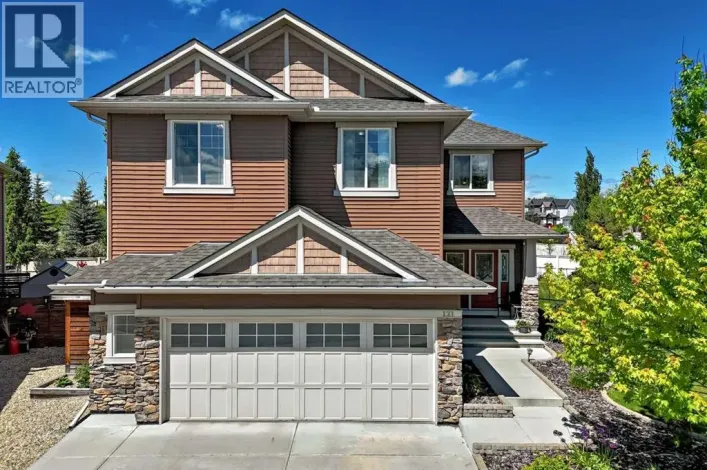121 Drake Landing Manor, Okotoks