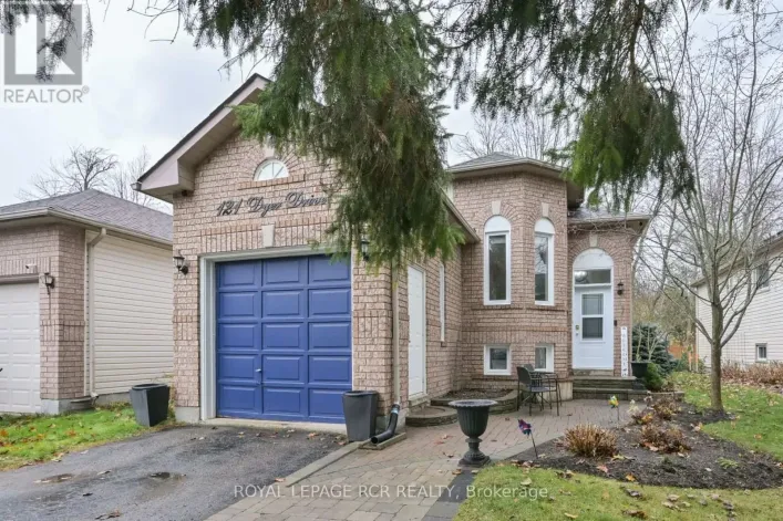 121 DYER DRIVE, Wasaga Beach