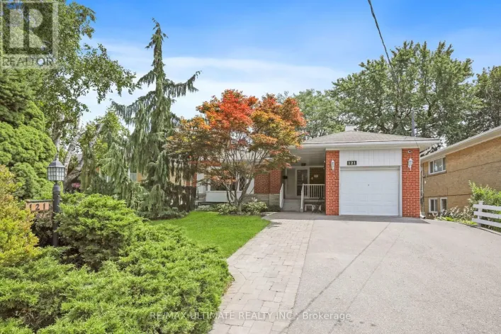 121 ELVASTON DRIVE, Toronto
