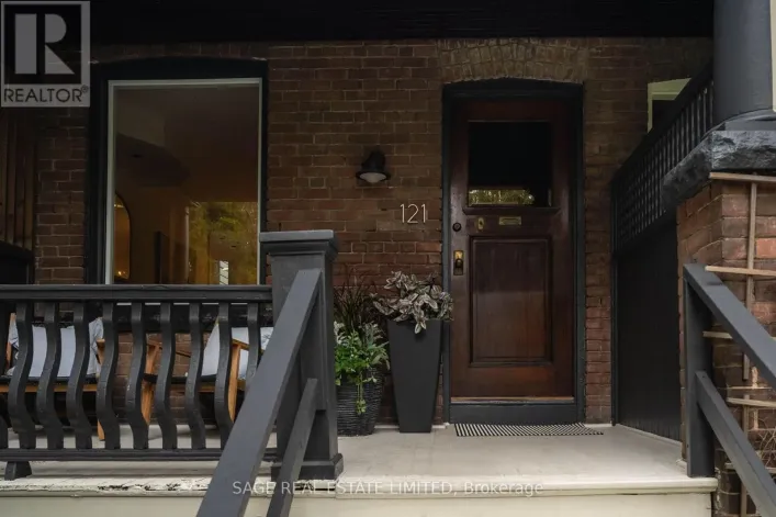 121 GLENDALE AVENUE, Toronto