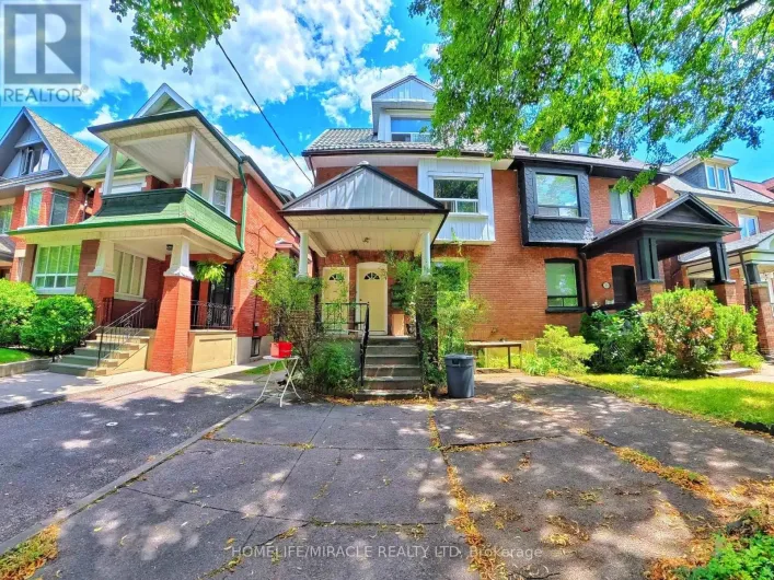 121 MEDLAND STREET, Toronto