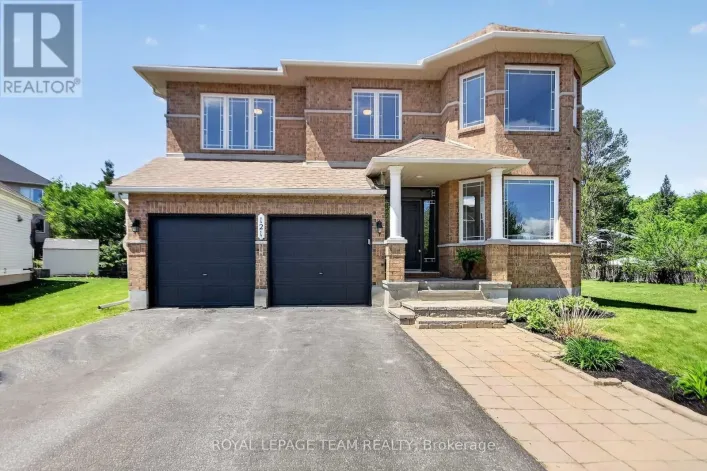 121 MUSKEGO CRESCENT, Ottawa