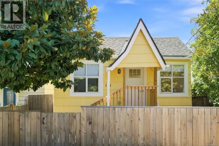 121 Pine St, Nanaimo