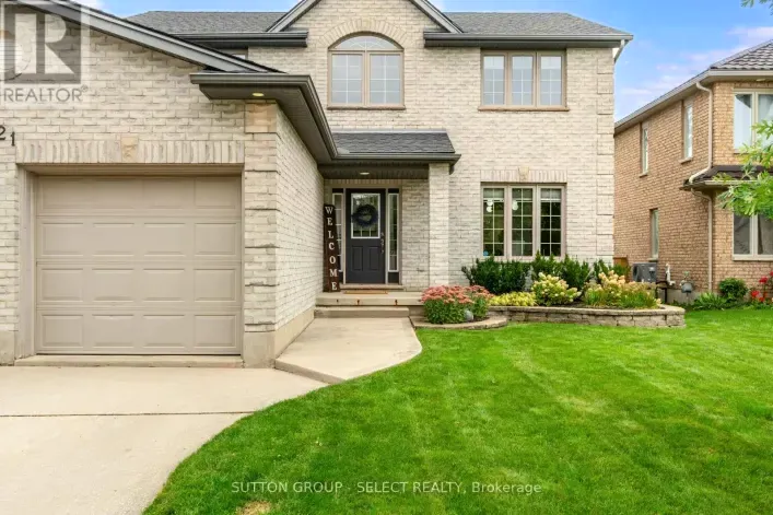121 TANOAK DRIVE, London North