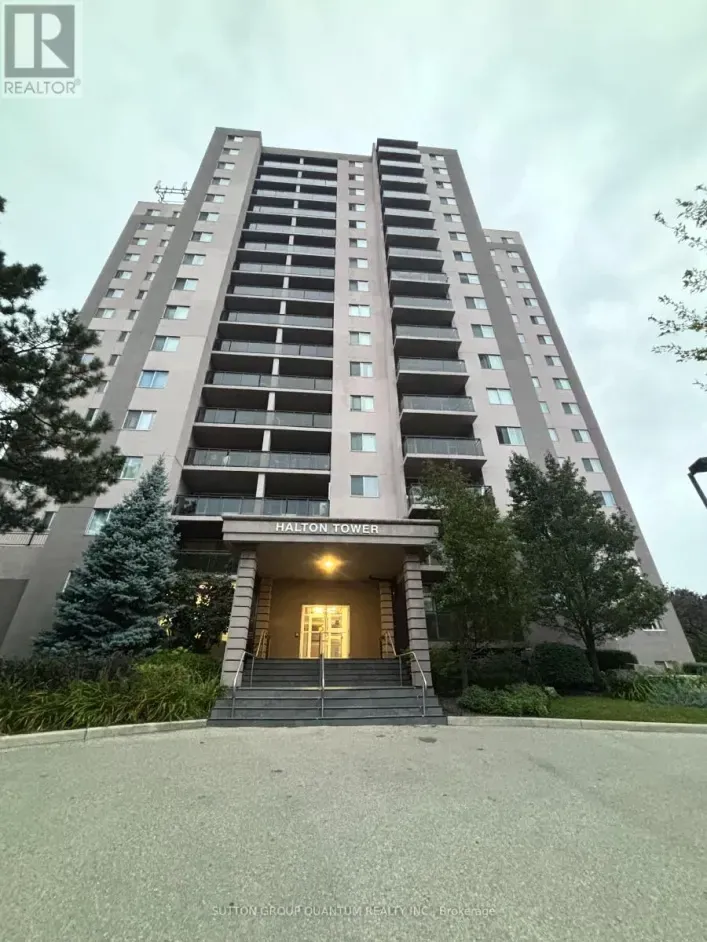 1210 - 975 WARWICK COURT, Burlington