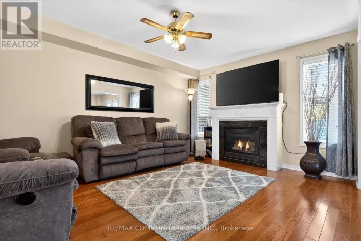 1210 MEATH DRIVE, Oshawa