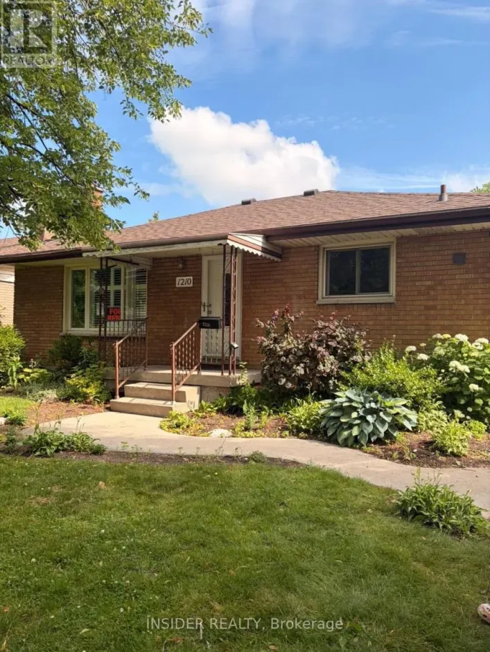 1210 PATANN DRIVE, London East