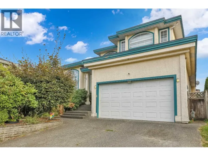 1210 SALTER STREET, New Westminster