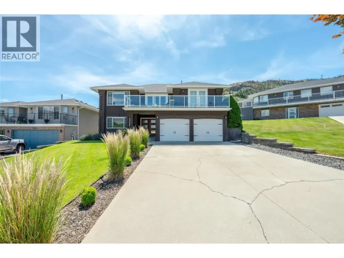 12104 GOLF COURSE Drive, Osoyoos