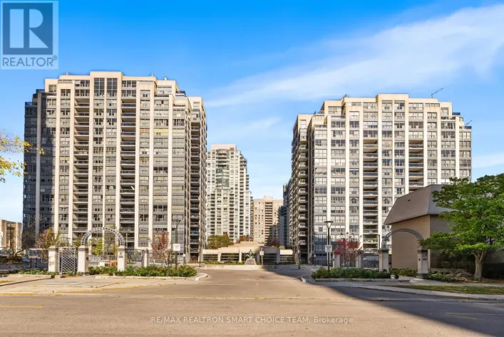 1211 - 28 HOLLYWOOD AVENUE, Toronto