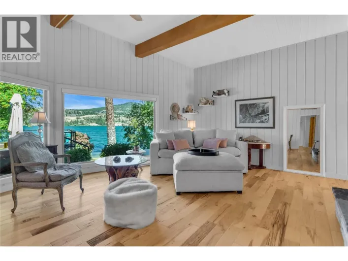 12110 Trewhitt Road W, Lake Country