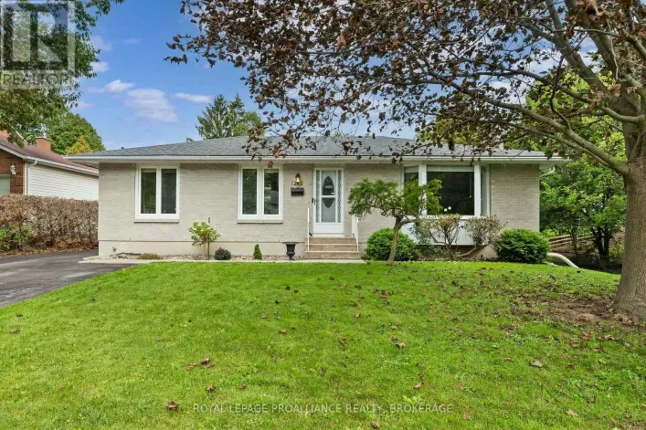 House for sale: 1212 PRINCE CHARLES DRIVE, Kingston