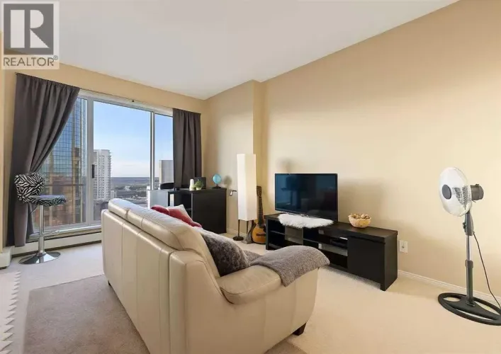 1213, 1053 10 Street SW, Calgary
