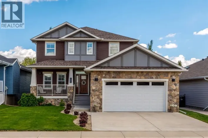 1213 Hillcrest Manor Estates, Strathmore