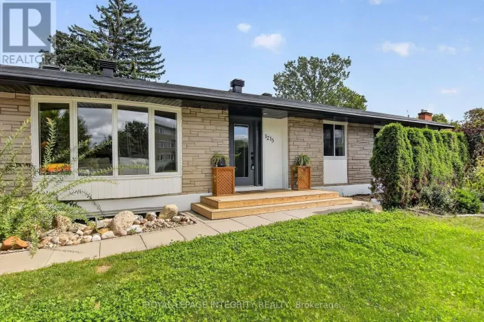 1213 MCWATTERS ROAD, Ottawa