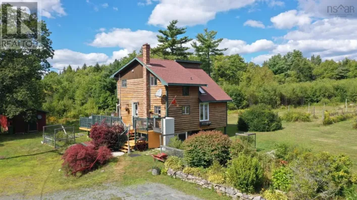 1214 Old Port Mouton Road, White Point