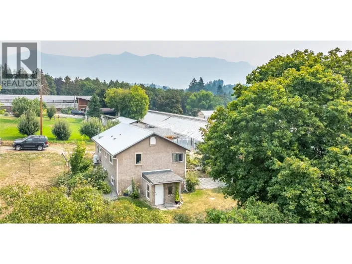 1215 Erickson Road, Creston