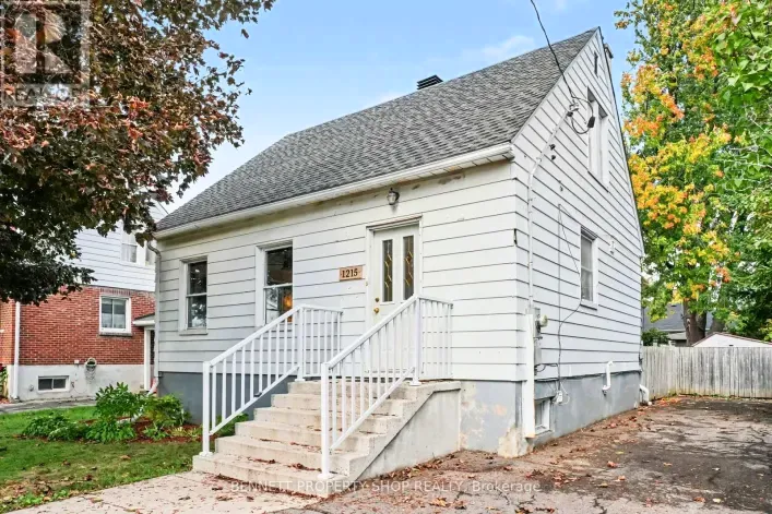 1215 ERIE AVENUE, Ottawa