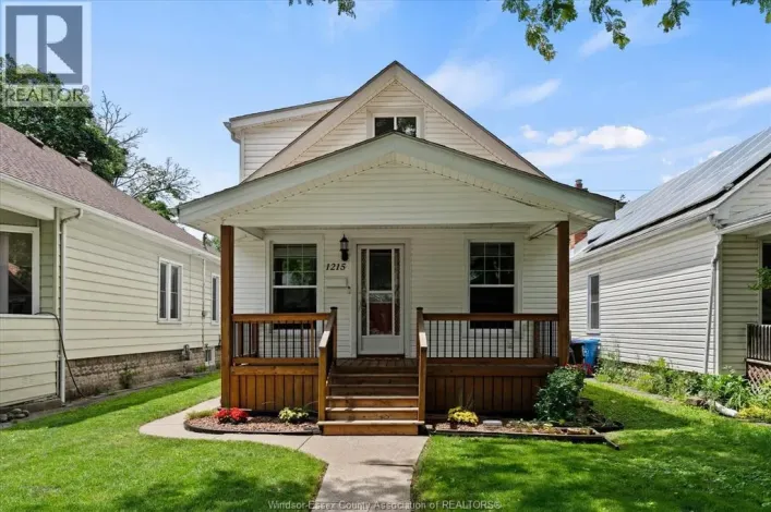 1215 LINCOLN ROAD, Windsor