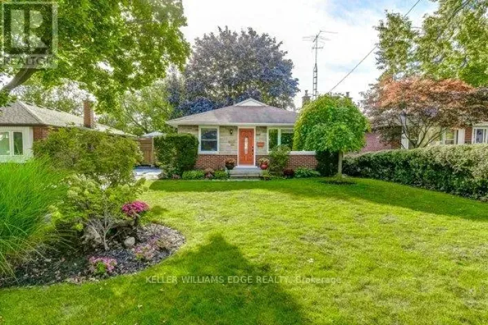 1216 DE QUINCY CRESCENT, Burlington