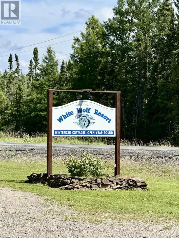 House for sale: 1216 HWY 584, Greenstone