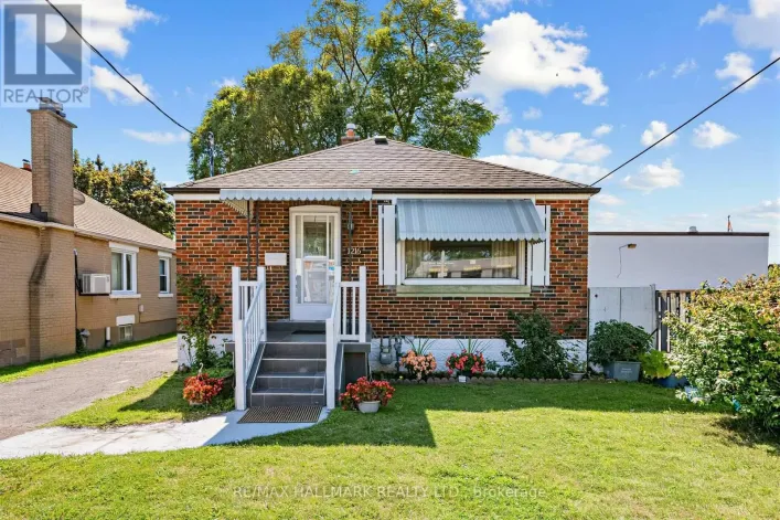 1216 VICTORIA PARK AVENUE, Toronto