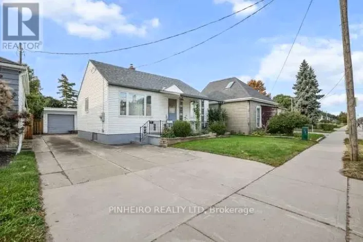 1217 TRAFALGAR STREET, London East