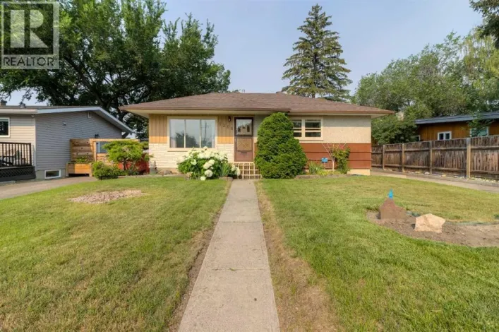 1218 18 Street N, Lethbridge