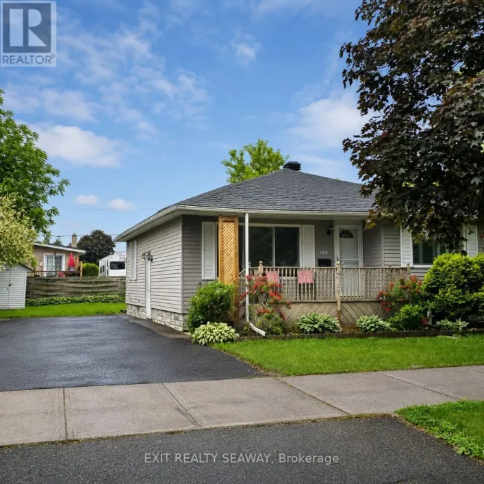 1218 NOTRE DAME STREET, Cornwall