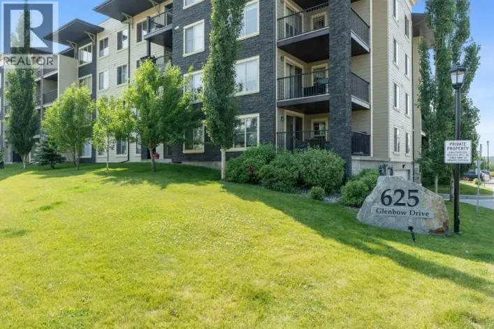 1219, 625 Glenbow Drive, Cochrane