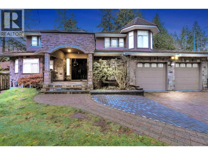 1219 ARBORLYNN DRIVE, North Vancouver