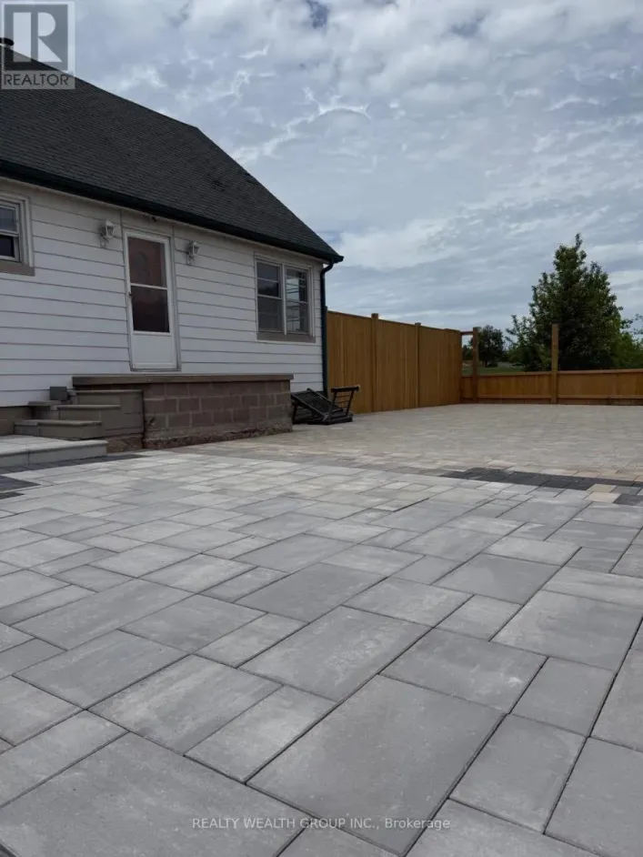 12190 WARDEN AVENUE, Whitchurch-Stouffville