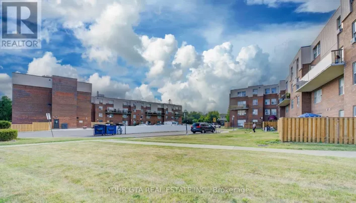 122 - 1055 B FORESTWOOD DRIVE, Mississauga
