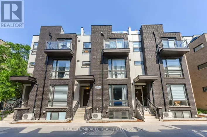 122 - 32 FIELDWAY ROAD, Toronto