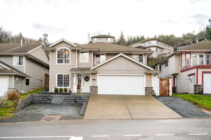 122 43995 CHILLIWACK MOUNTAIN ROAD|Chilliwack Mountain, Chilliwack