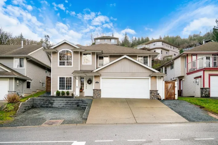 122 43995 CHILLIWACK MOUNTAIN ROAD|Chilliwack Mountain, Chilliwack
