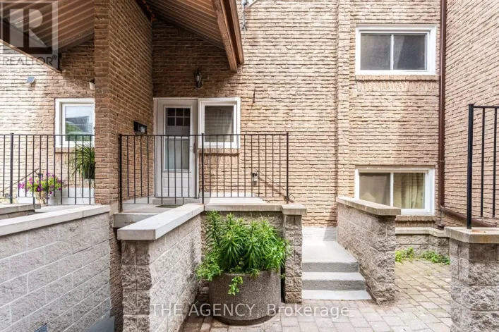 122 - 50 SCARBOROUGH GOLF CLUB ROAD, Toronto