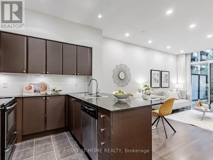 122 - 525 WILSON AVENUE, Toronto