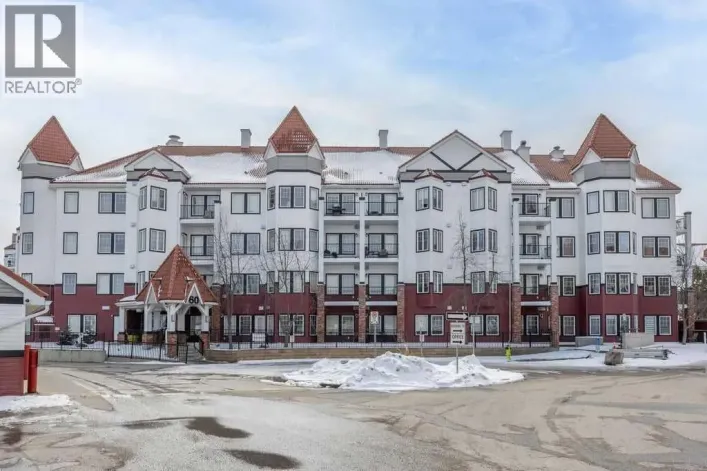 122, 60 Royal Oak Plaza NW, Calgary