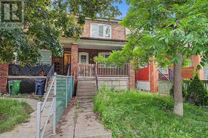 122 ASCOT AVENUE, Toronto