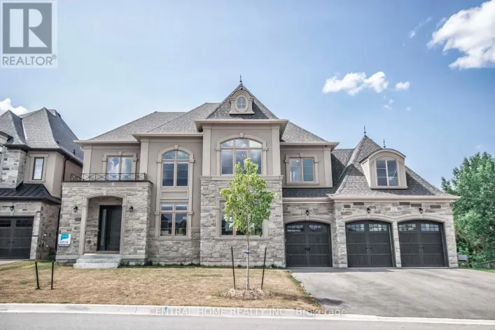 122 BURNS BOULEVARD, King
