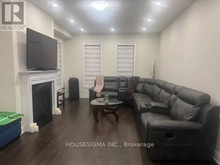 122 CACTUS CRESCENT, Hamilton