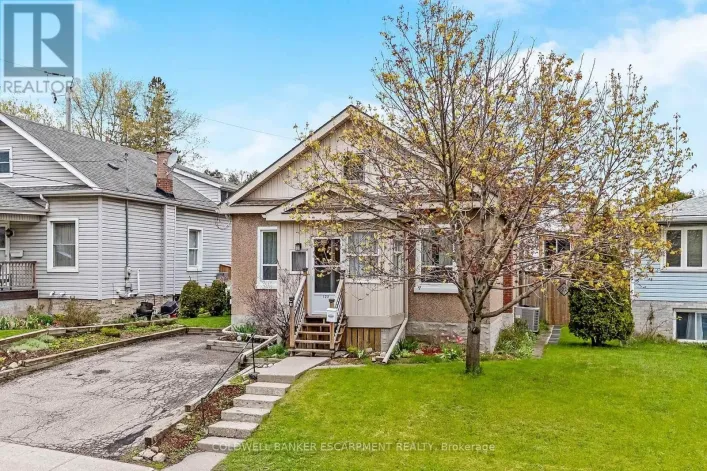122 CEDAR STREET, Cambridge