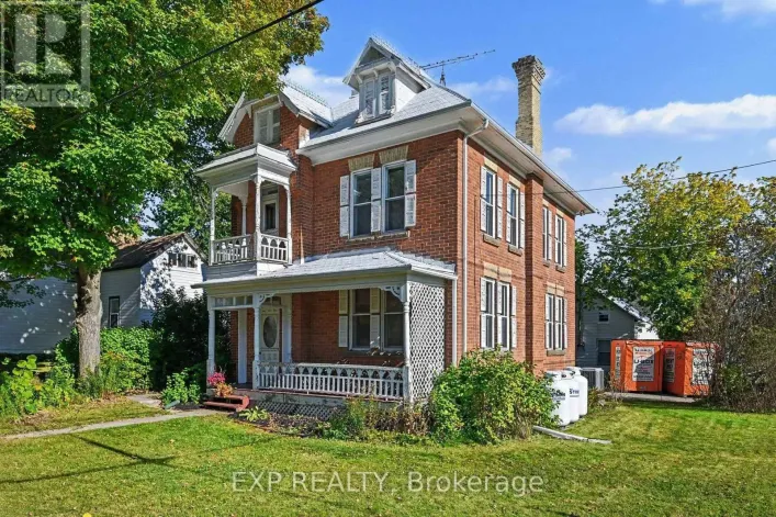 House for sale: 122 CLARENCE STREET, Lanark Highlands