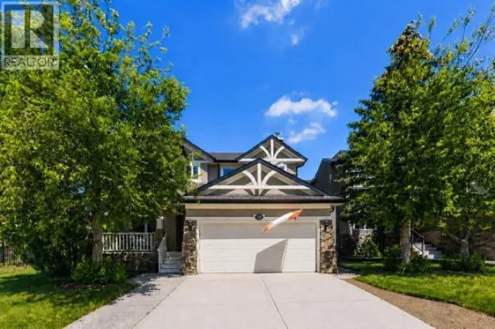 122 Discovery Ridge Way SW, Calgary